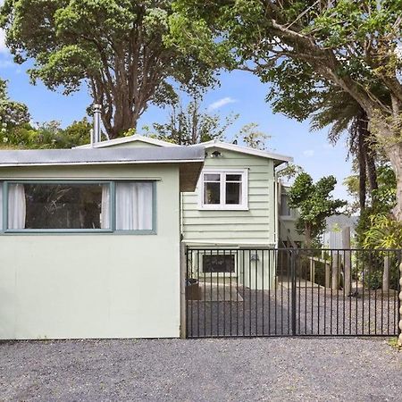 Cox Bay Cottage Raglan Eksteriør bilde